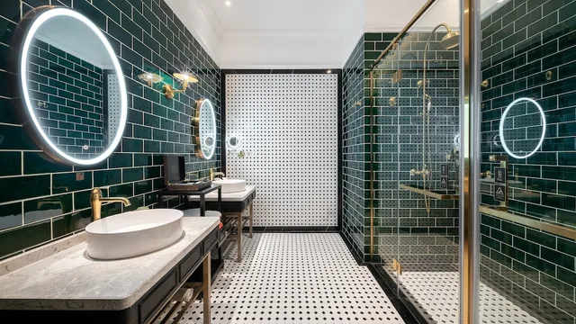 غرفة قياسية بسرير كينج بإطلالة على الفناء، Hotel Indigo Heilong Lake 5/9