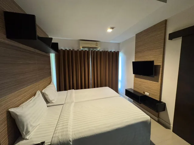 Room, Twin Beds, Large, Palette Bella B All Suites Bangkok Hotel 1/3