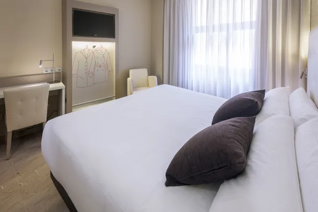 غرفة كومفورت بسريرين منفصلين، Hotel SERHS Del Port 6/10