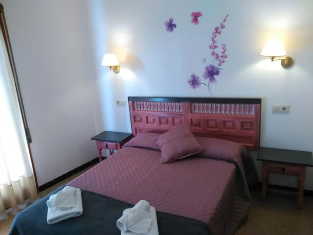 Interior, Economy, Double Bed, Miami Hotel 4/7