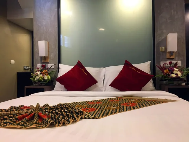 2 Bedrooms, Deluxe, Apartment, King and Queen Bed, Ocean Front، The Front Hotel And Apartment 5/10