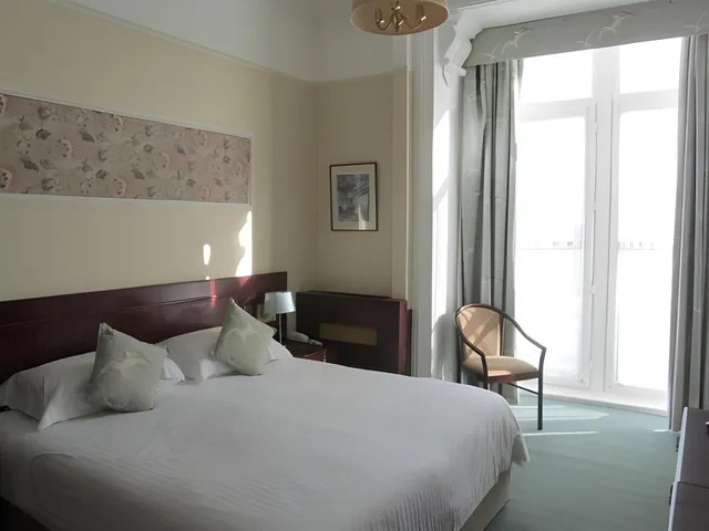 Standard, Triple, Ommaroo Hotel 1/2