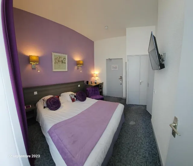 غرفة كومفورت مفردة، Citotel Le Rohan 3/6