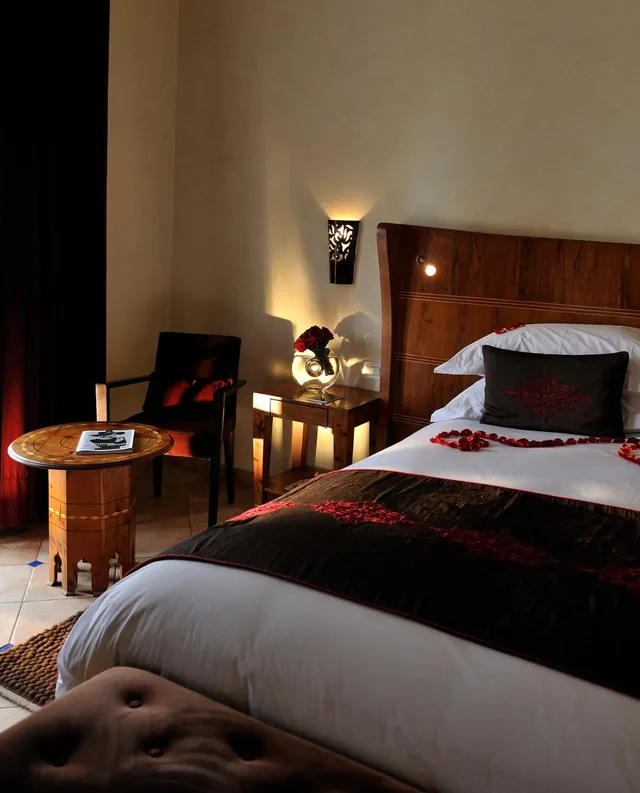 جناح جونيور بسرير كوين بإطلالة على المسبح، Le Medina Essaouira Thalassa Sea & Spa - MGallery Collection 5/6