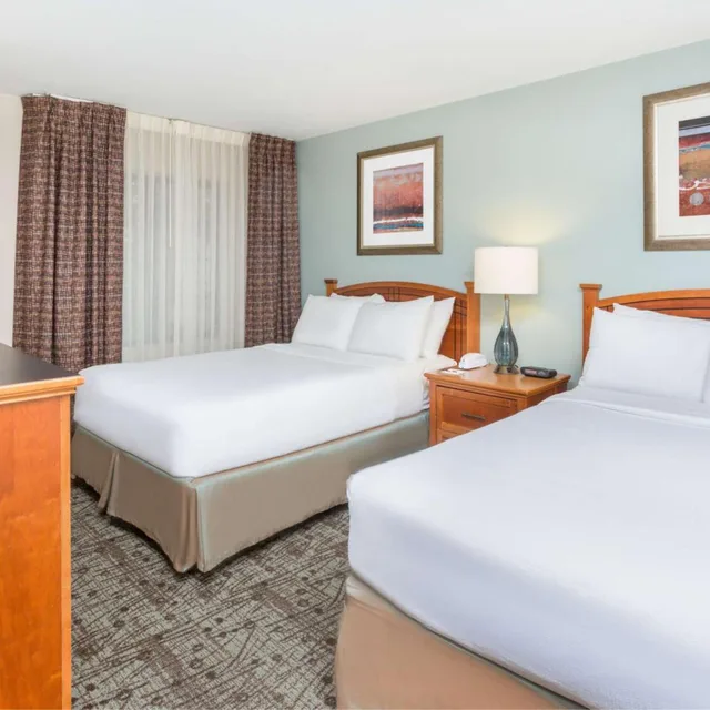 جناح بسريرين كوين بغرفتي نوم، Sonesta Es Suites Atlanta Perimeter Center 1/9