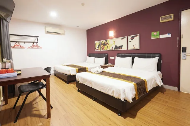 غرفة عائلية بسريرين كوين، Hotel Sunjoy9 Mid Valley 1/10