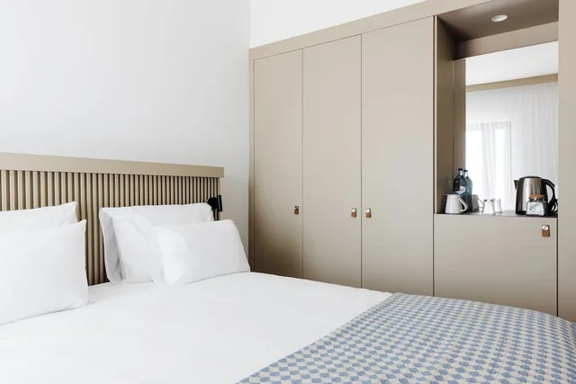 Mini, Double Bed, Land View، Memmo Baleeira Hotel 1/3
