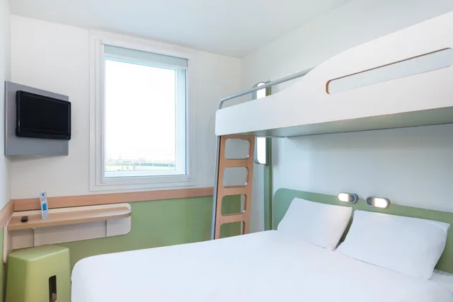 غرفة ثلاثية بسرير بطابقين، Ibis Budget Velizy 2/10