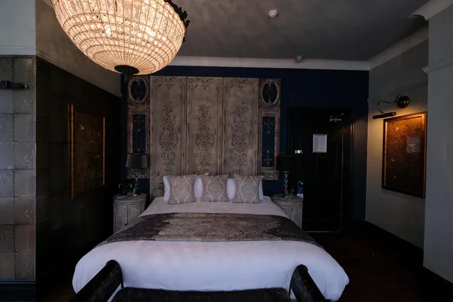 غرفة بريميوم بسرير كينج، Bowburn Hall Hotel 5/6