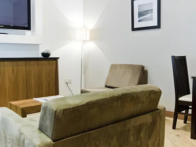 جناح عائلي بسرير مزدوج مع أريكة، Presidential Apartments - Kensington 1/1