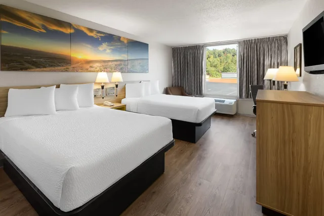 غرفة رباعية بسريرين مزدوجين، Days Inn By Wyndham Cambridge 2/6