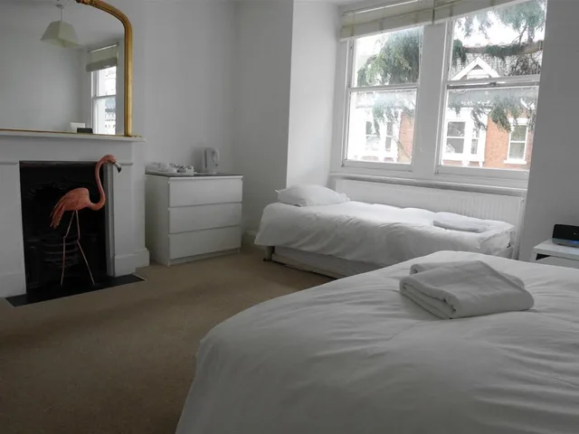 غرفة قياسية، Kew Rooms 1/1