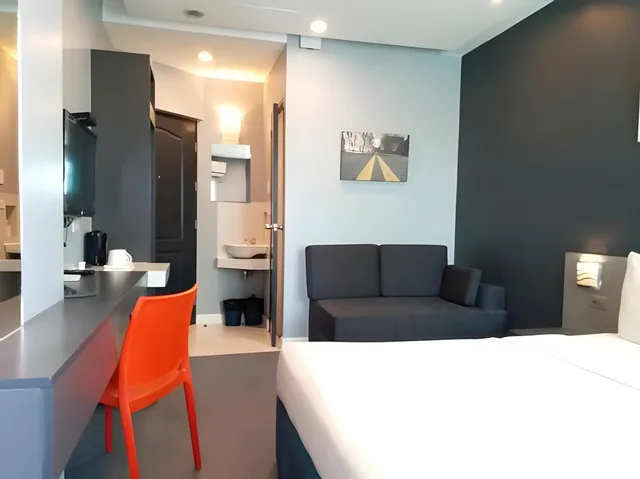 غرفة تنفيذية بسرير كوين، Leez Inn Malate 1/2