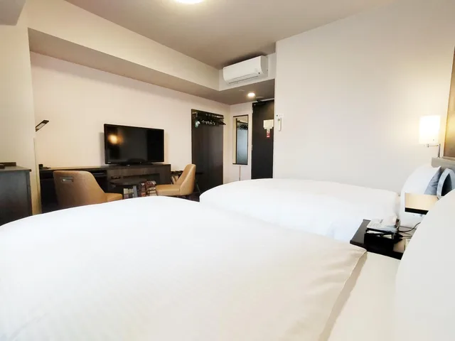 غرفة سوبيريور بسريرين منفصلين للمدخنين، HOTEL ROUTE INN TAKAOKA EKIMAE 4/6