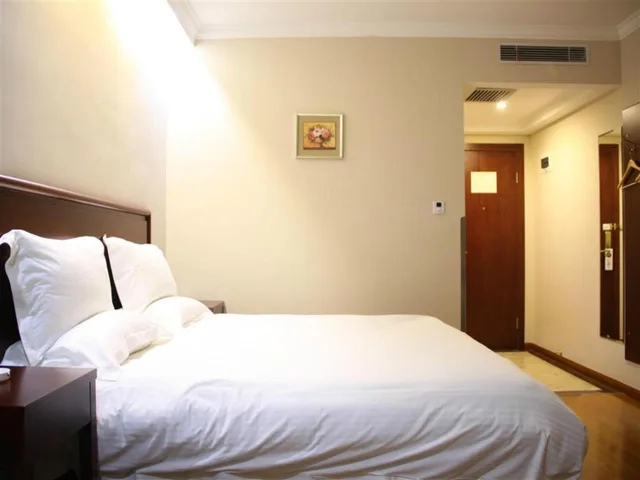 غرفة عائلية، GreenTree Inn Beijing Yuegezhuang Hotel 1/2
