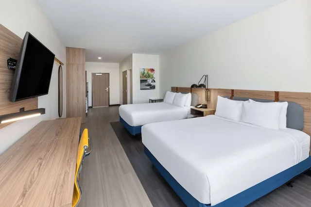 Efficiency, 2 Queen Beds, Accessible، La Quinta Inn & Suites by Wyndham El Paso East Loop-375 2/4