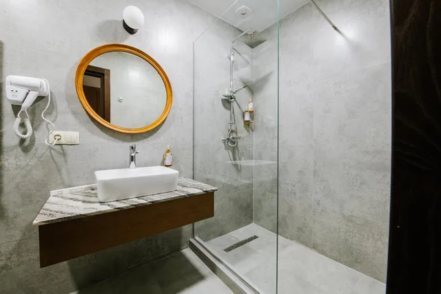غرفة كبيرة بسرير مزدوج أو سريرين منفصلين في الملحق، Gudauri Inn 7/9