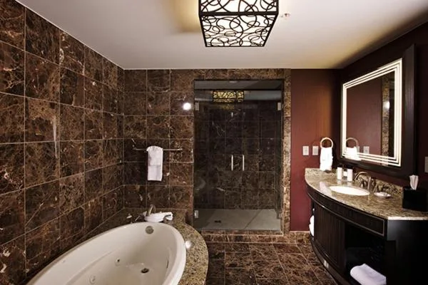 Cherokee, Tower, Suite، Hard Rock Hotel & Casino Tulsa 6/7
