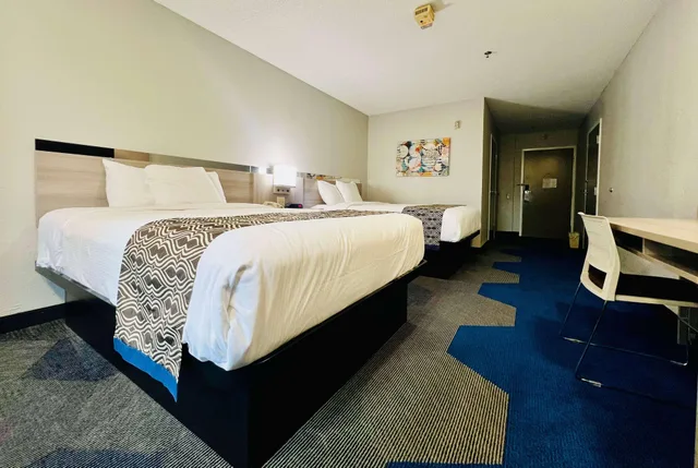 غرفة بسريرين كوين، Microtel Inn Suites By Wyndham Georgetown 2/5