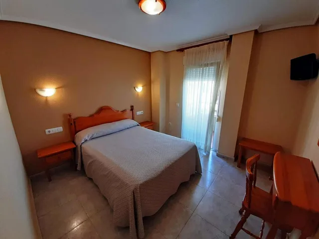 غرفة قياسية بسرير كوين، Hotel Cano 2/6