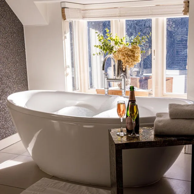 Master, Suite, Double Bed، Rowhill Grange Hotel & Utopia Spa 5/6