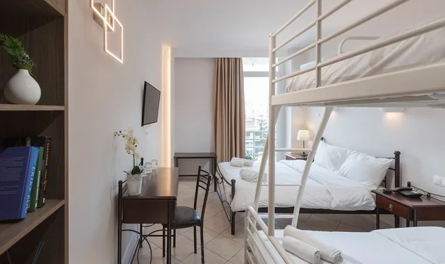 غرفة سوبيريور ثلاثية بسرير مزدوج وسرير فردي، Minavra Hotel 5/10