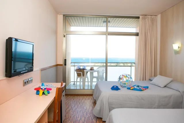 Room, Quadruple, Sea View, Ametlla Mar 8/10