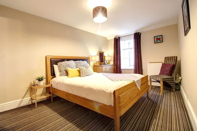 شقة تنفيذية بسريرين مزدوجين بـ3 غرف نوم مع أريكة، Chester Apartments 6/10