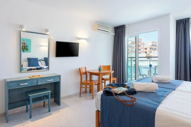 استوديو بشرفة، Aparthotel Vibra Central City 8/10