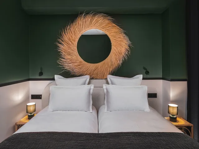 شقة بسريرين كوين بغرفتي نوم مع أريكة، Maisons du Monde Hotel & Suites - Marseille Vieux Port 3/5