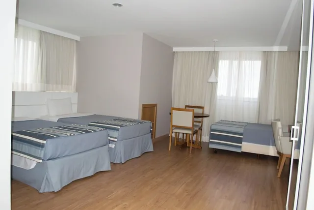 Standard, Triple, Twin Beds, 3 Beds, Salvador Business Flat 2/5