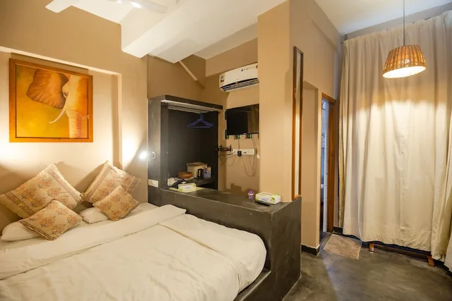 Basic, Queen Bed, Fiesta Beach Resort 1/3