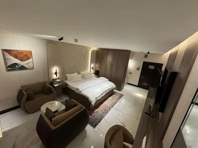 استوديو تنفيذي بسرير كوين، ثلاثة وستون أجنحة فندقية(Sixty Three Hotel) 5/10