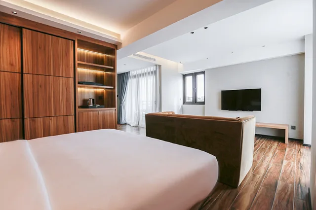 جناح تنفيذي، Hotel Casiana & Events Center 1/2