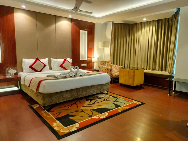Super, Deluxe، Hotel 5 Flowers 1/1