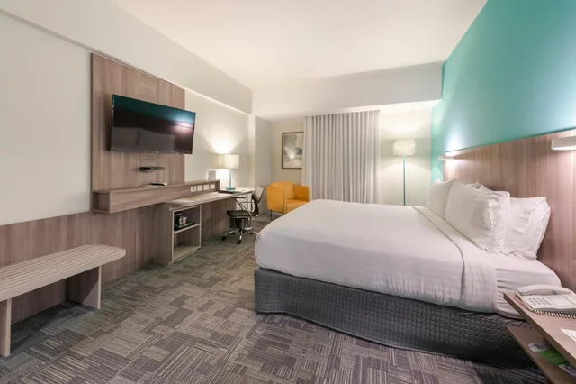 غرفة قياسية بسرير كوين، Holiday Inn Lima Airport 3/7
