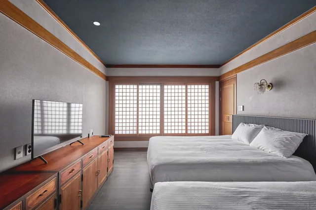 Imperial, Suite, 2 Double Beds, 2 Futon Beds, Garden View, Kolon Hotel Gyeongju 1/10