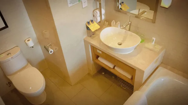 Premium, 1 Double and 1 Single Bed, Club Lounge Access, Lounge Access, Holiday Inn Xian Big Goose Pagoda 8/8