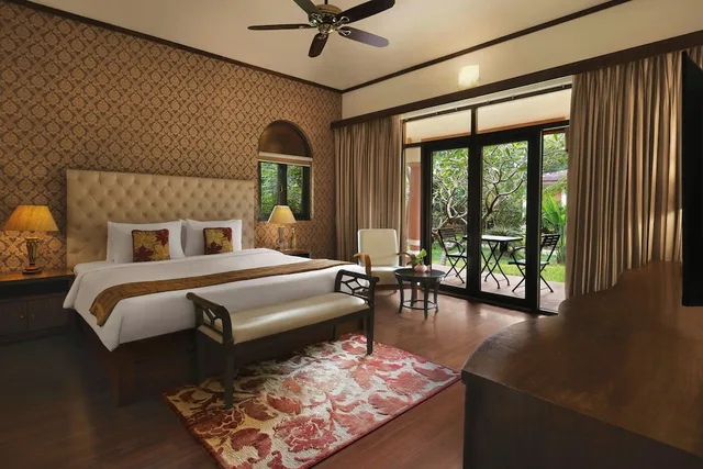 Suite, King Bed, Resort View، Blue Ocean Resort And Spa 1/2