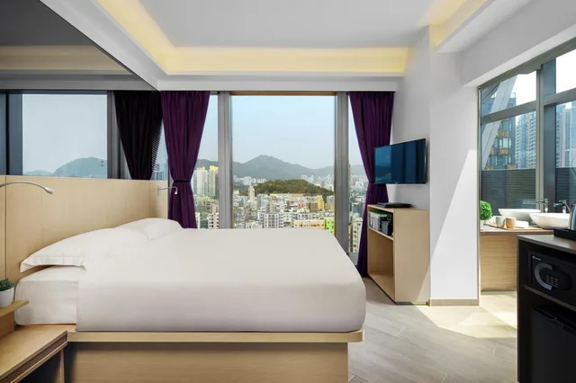 Crystal, Starphire, Double Bed، Starphire Hotel 2/7