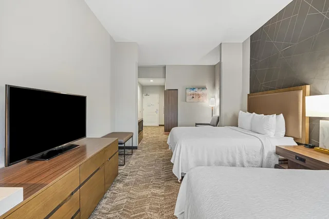 جناح بسريرين كوين مع أريكة، Best Western Valencia/Six Flags Inn & Suites 3/8