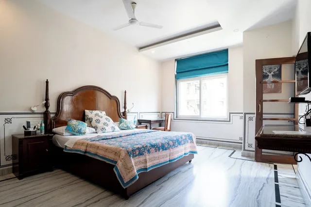 Super, Deluxe, King Bed, All Seasons Homestay 3/10
