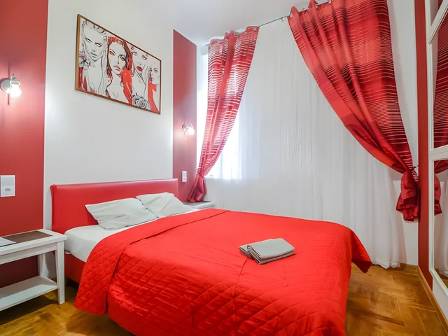 غرفة بسرير مزدوج بحمام مشترك، Lorf Hostel&Coffee 2/5