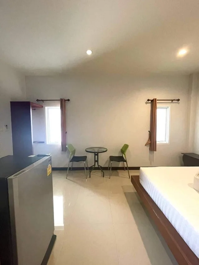 غرفة قياسية بسرير مزدوج، S Ville Resort 2/3