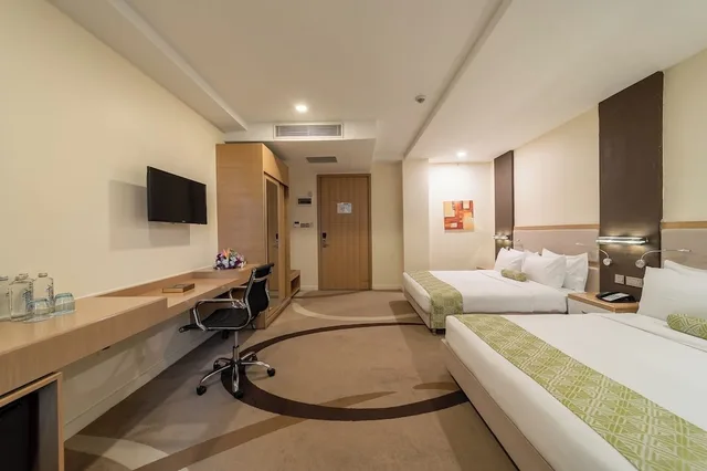 Superior, Triple, 1 Single and 2 Queen Beds، PrideInn Azure Hotel Nairobi Westlands 4/7