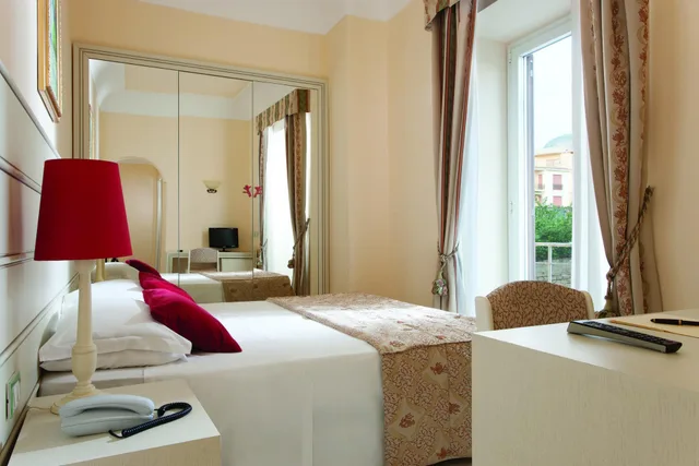 غرفة قياسية بإطلالة، Hotel Corallo Sorrento 1/1