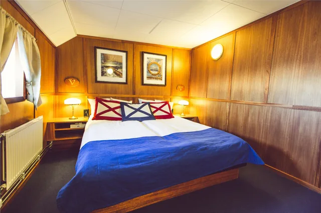 غرفة قياسية بسرير كينج، Barken Viking by Dialog Hotels 3/5
