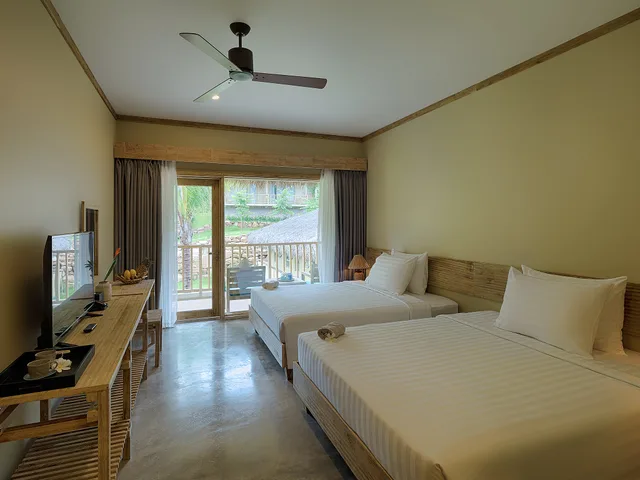 غرفة ديلوكس عائلية بإطلالة على الحديقة، LAHANA RESORT PHU QUOC 1/3