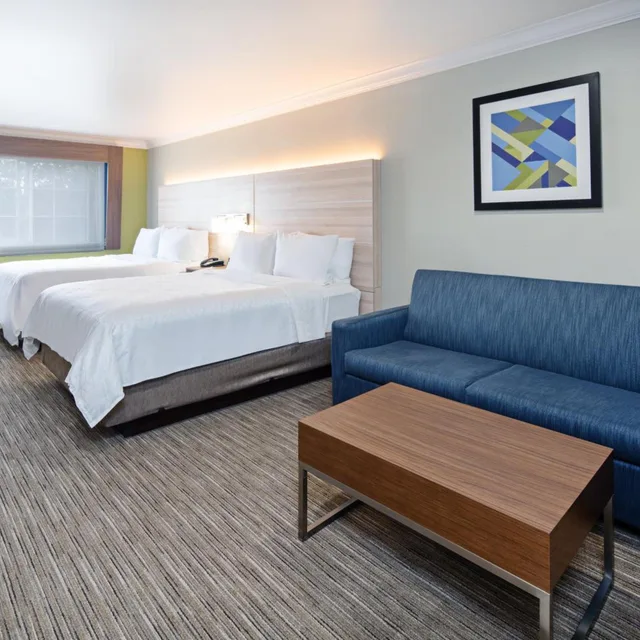جناح بسريرين كوين مع أريكة، Holiday Inn Express Watsonville 1/4