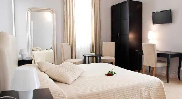 غرفة قياسية ثلاثية، BED AND BREAKFAST OPERA 1/4